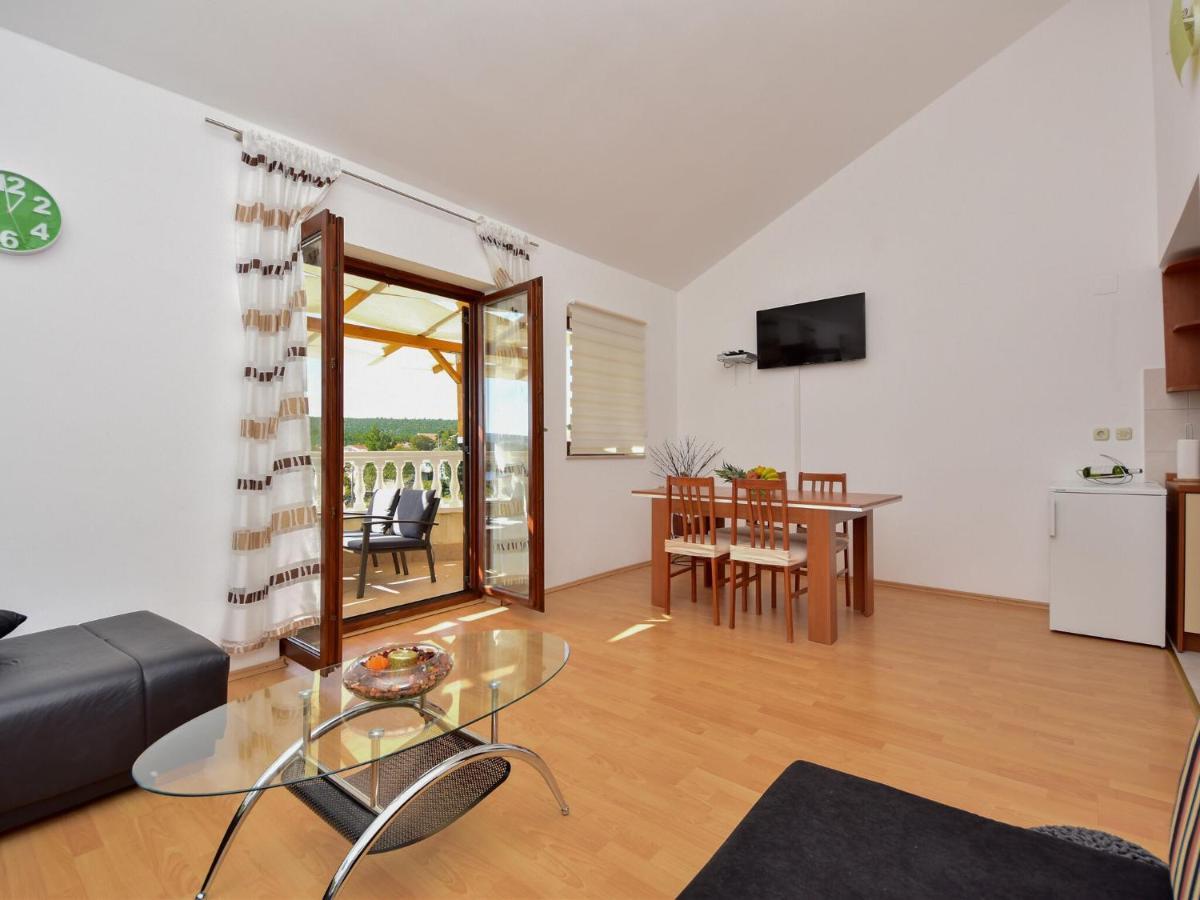 Cozy Holiday Home In Krusevo With Garden المظهر الخارجي الصورة